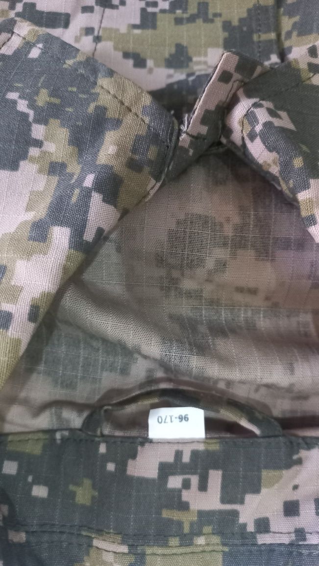 Военный  форма   новый