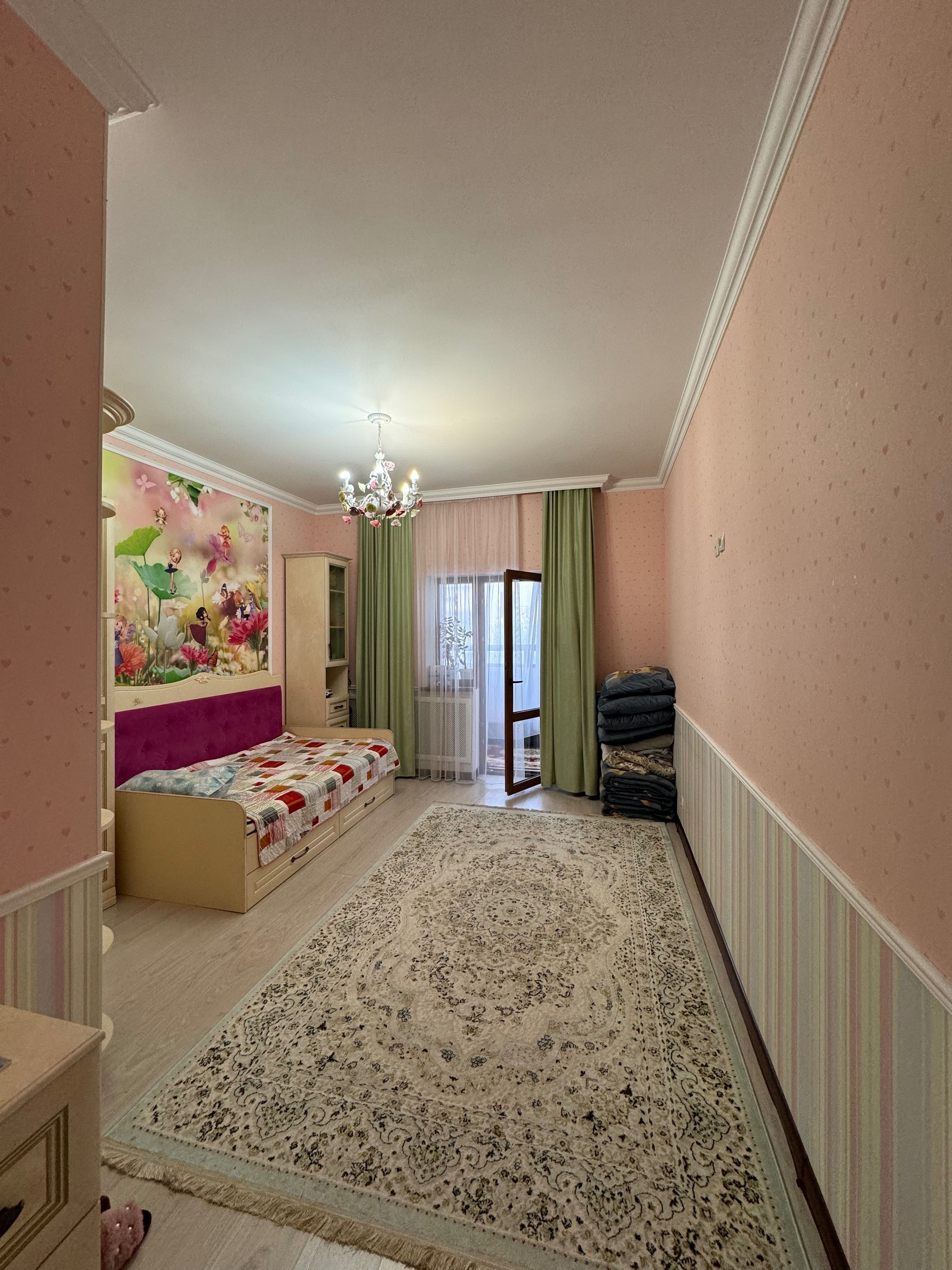 Продам 5-ти комн. квартиру по пр.Санкибай батыра 253/6