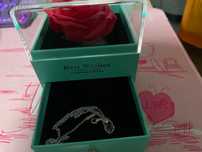 продам подарочный набор для девушки (цепочка pandora)