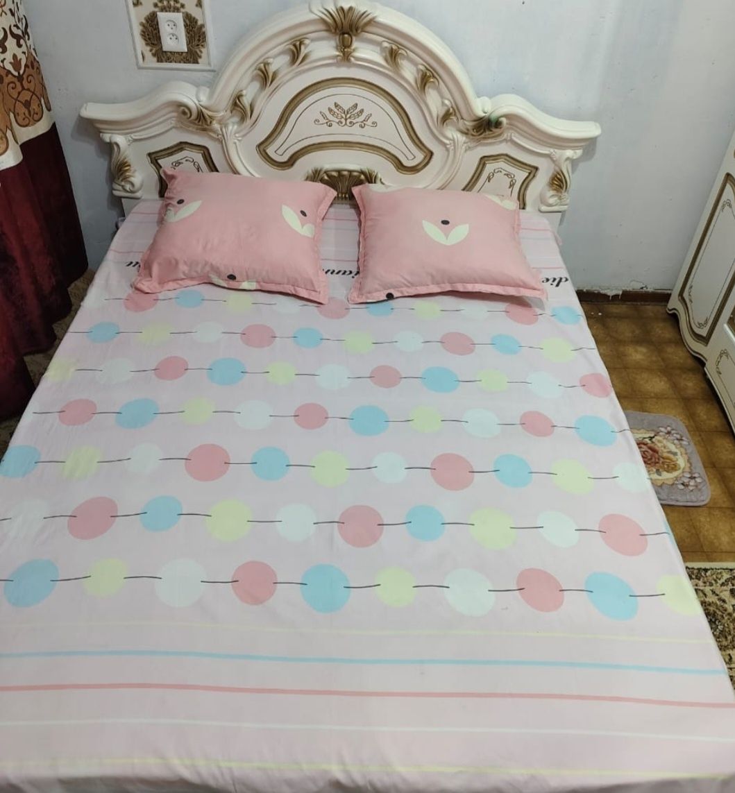 Кровать двуспальная