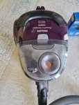 Продам циклонный пылесос Philips 8472