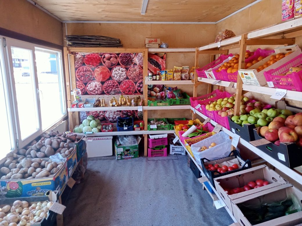 Продам овощной киоск