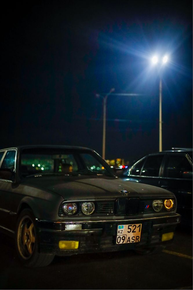 Продам бмв е30 320i