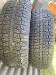 Продам резину шины от Нива размер 205/70 R16