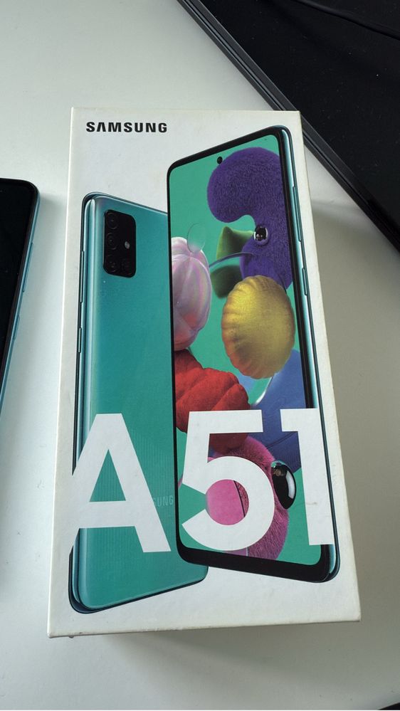 Iphone11 & Samsung A51