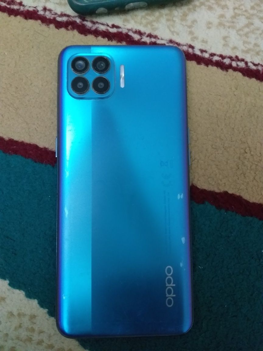 Oppo Reno 4 Lite + зарядка