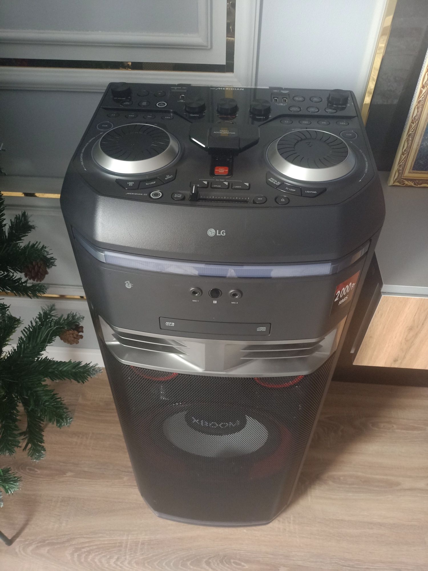 Музыкальный центр LG XBOOM OL100