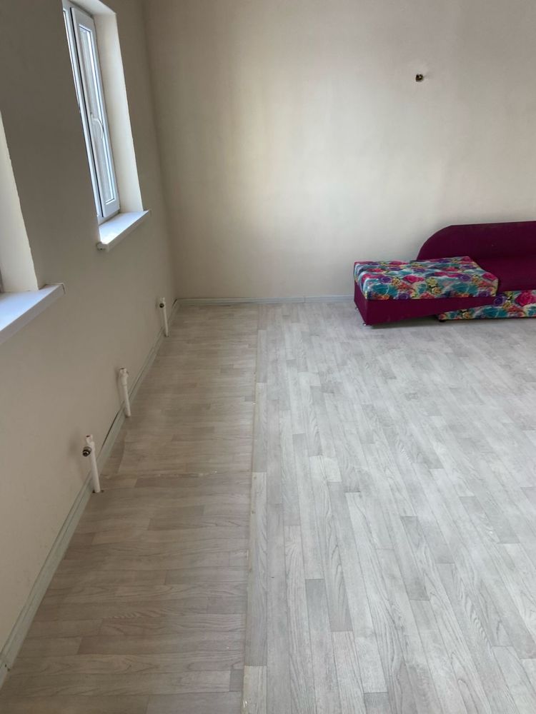 Құрашасайдан 2бөлмелі үй сатылады!