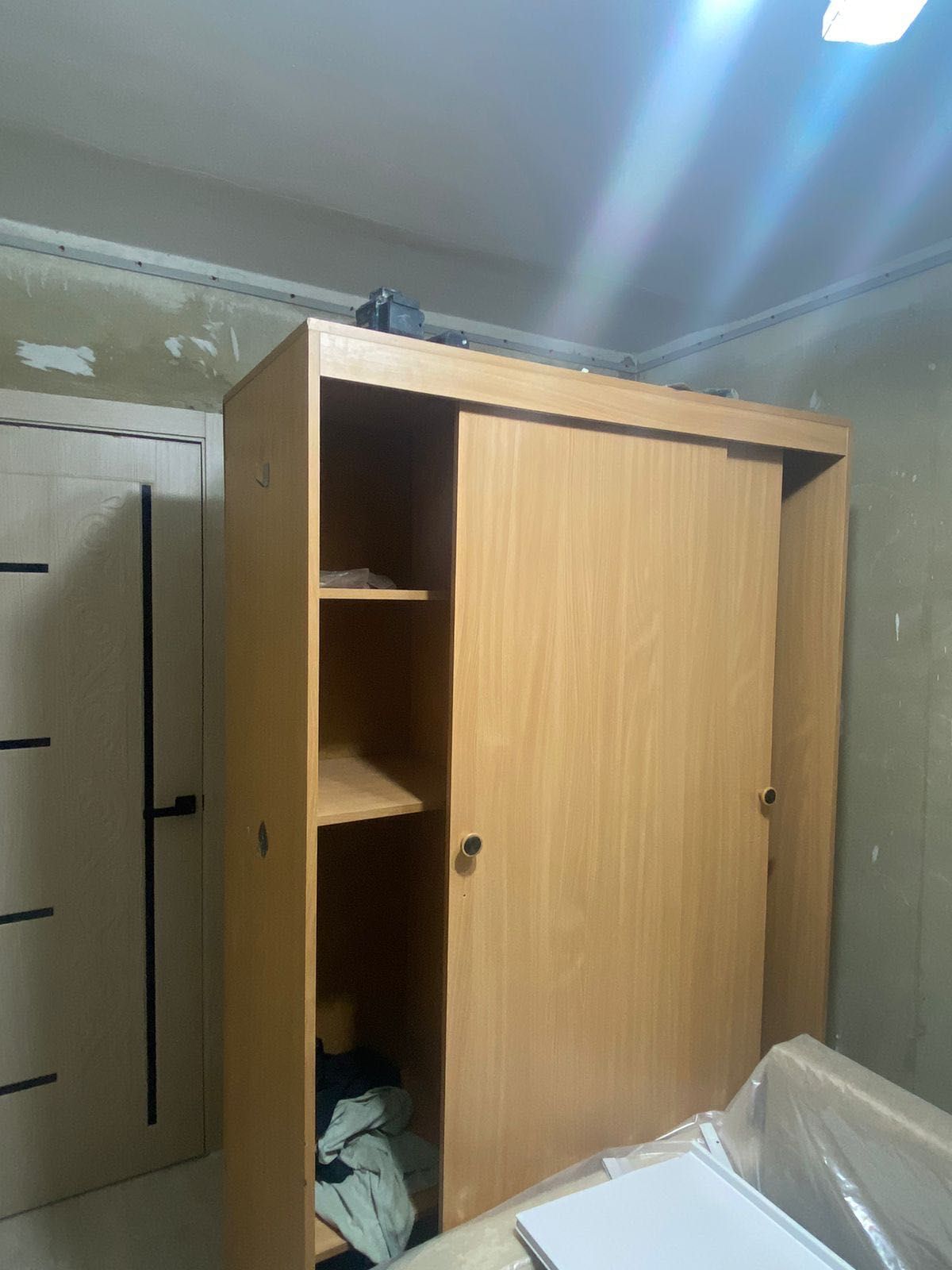 Продам шкаф в хорошем состоянии