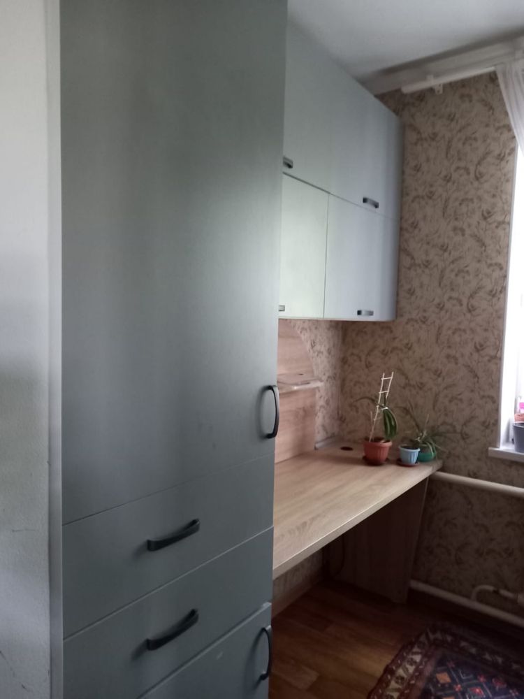 Продам стенку для спальни