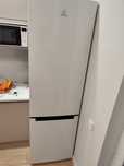 Холодильник indesit