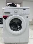 Продам стиральную машину LG 5 кг
