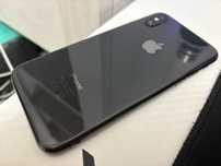 iPhone X 64 GB Black