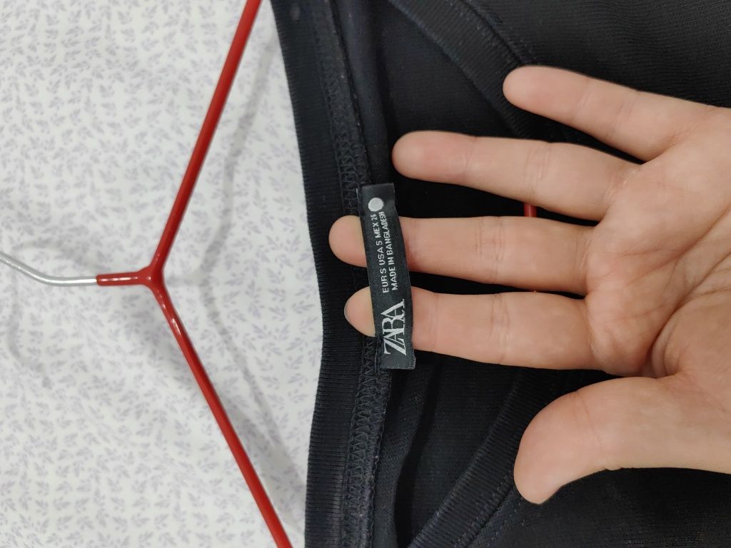 продаётся женская футболка zara