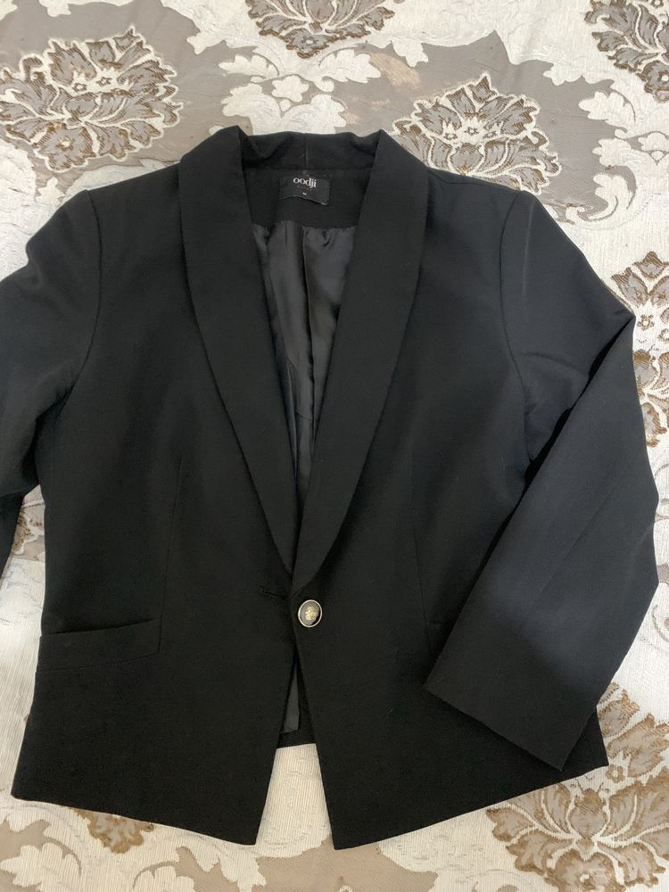 Oodji женские пиджаки