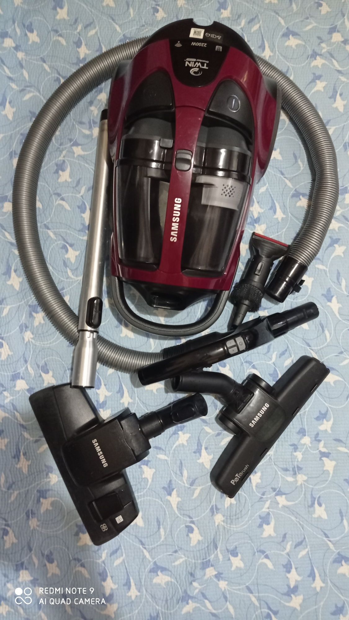 Пылесос Самсунг 2200w.