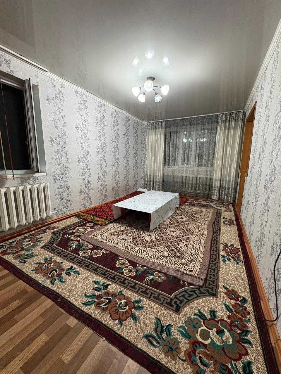 Продаю 3 комнатную квартиру по Металлургов  5/5 эт