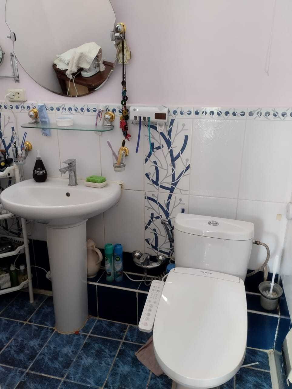 Продам 4 ком квартиру в центре