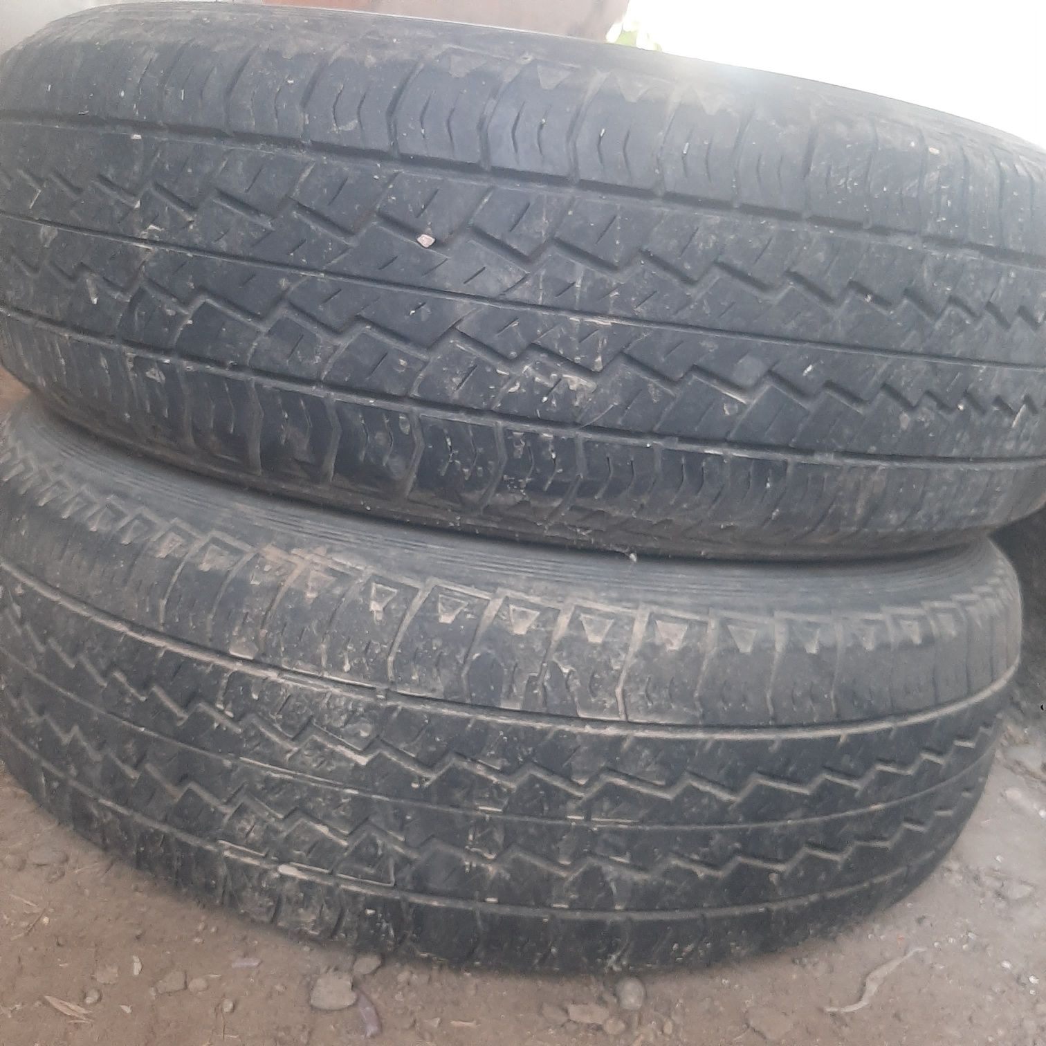 2 дана жазғы шина 215/70 R16 – 1 сезон жүрген