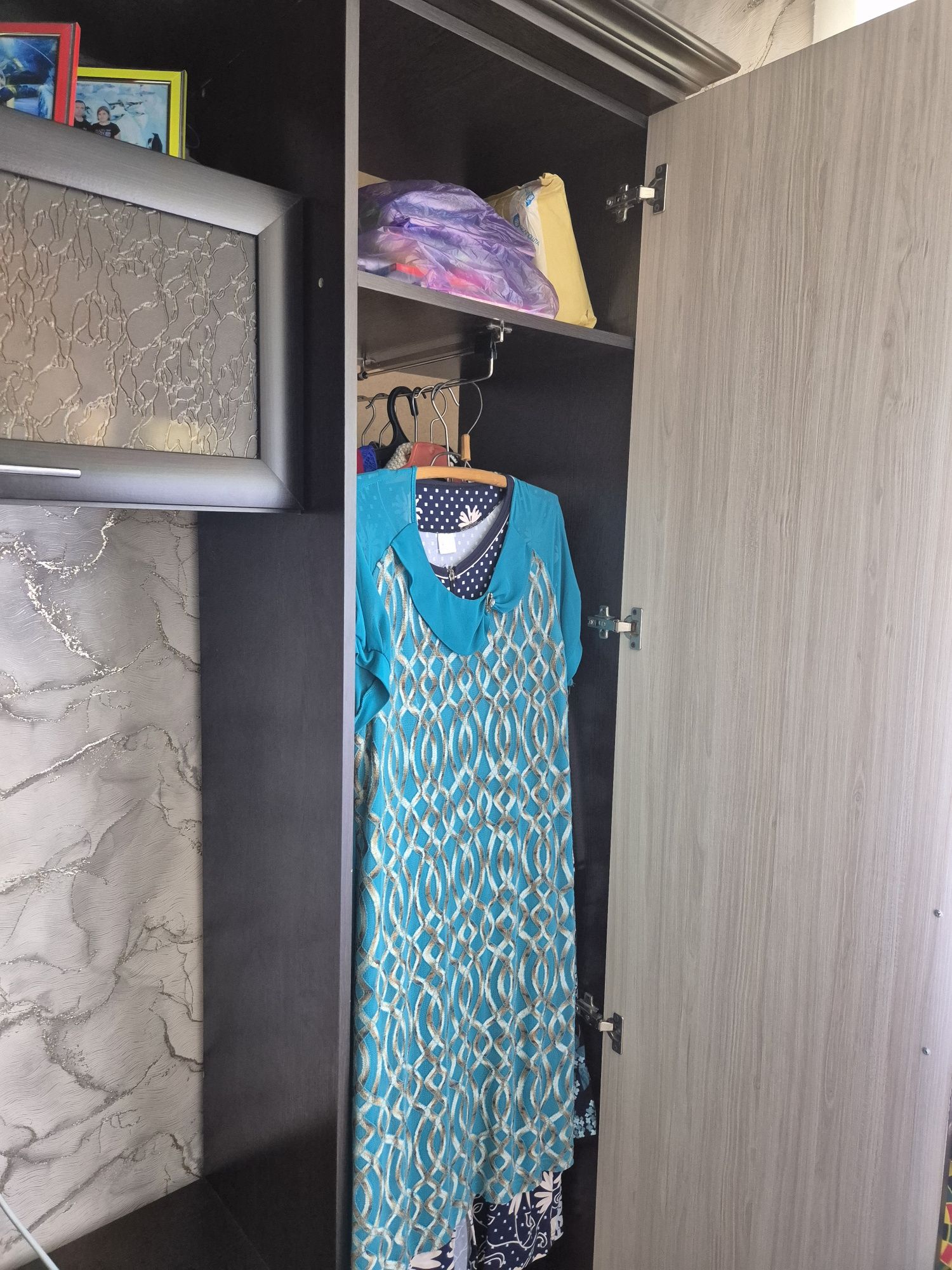 Продам стенку для зала