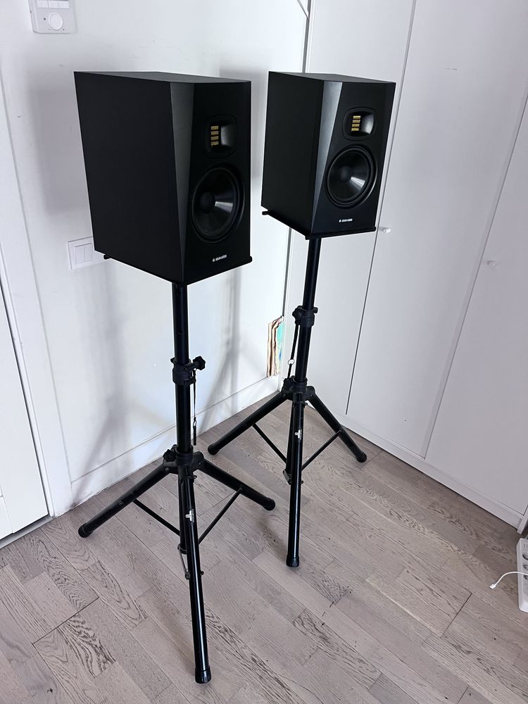 Студийные мониторы ADAM Audio T7V – с подарками