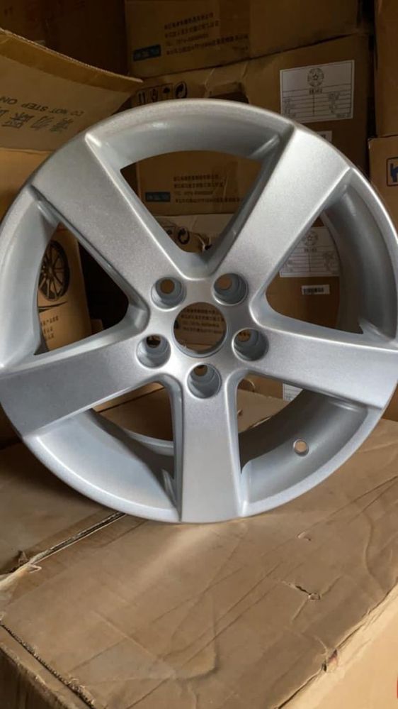 комплекты дисков  R15 5x100 поло шкода