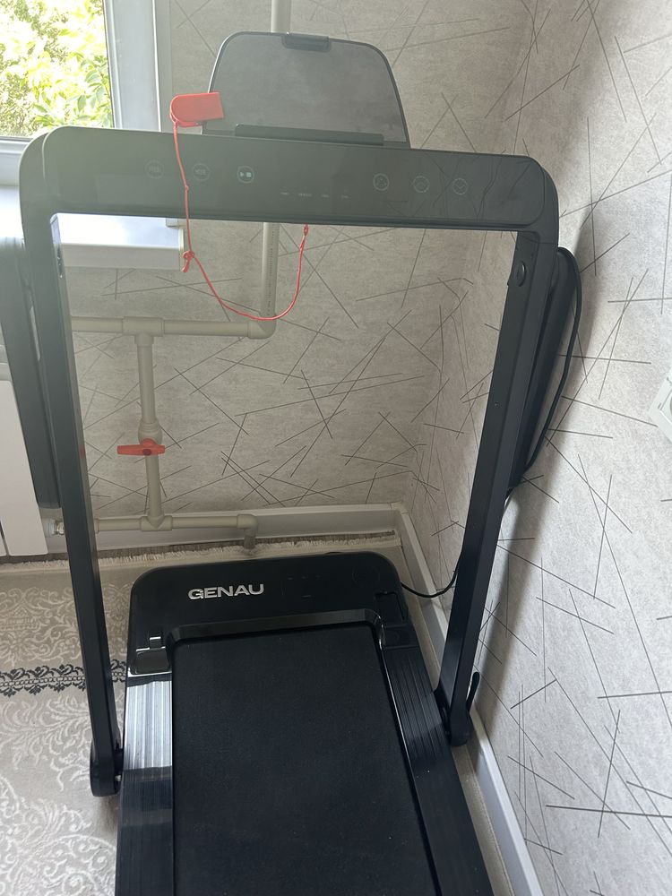Беговая дорожка genau