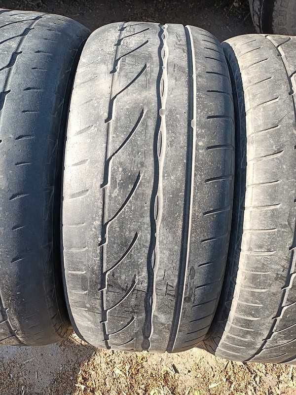 Шины 225/55 R17 - "Bridgestone Potenza RE002" (Индонезия), летние.