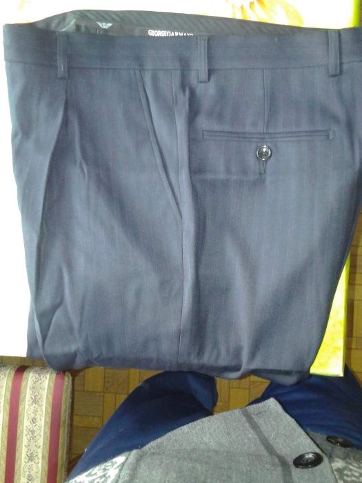 Продам классические Брюки(оригинал) Giorgio Armani 50