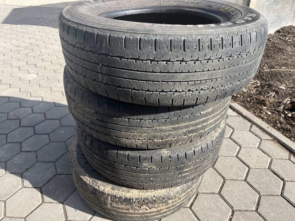 Продам коплект летней резины Triangle 215/70R16