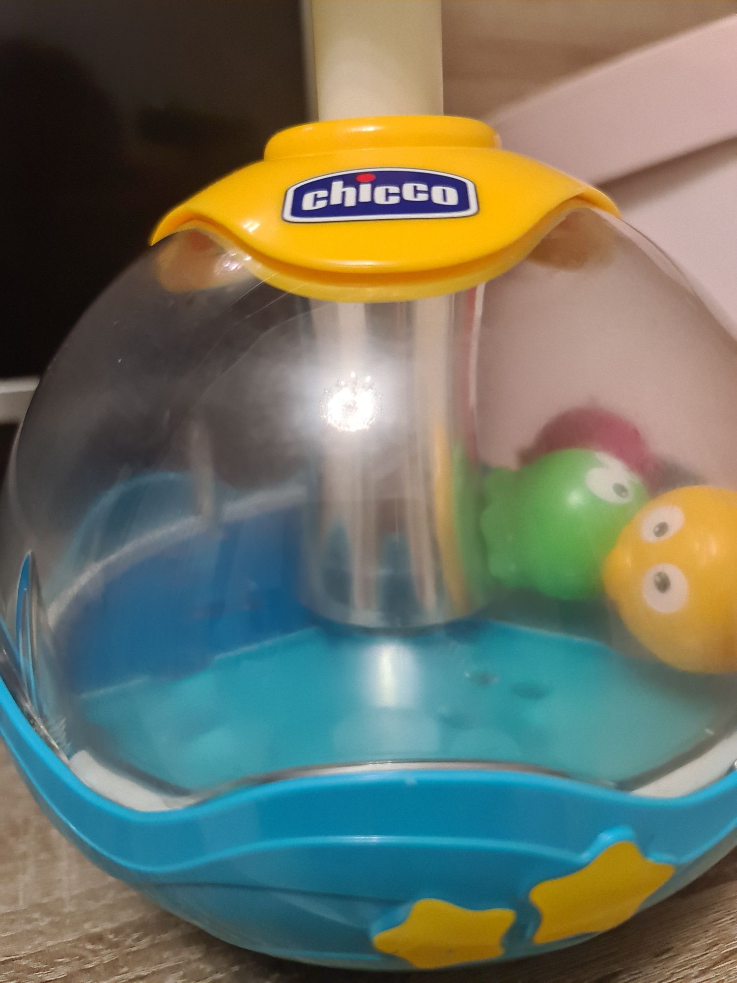 Продам игрушку Chicco Юла развивающая музыкальная
