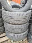Продам комплект или по паре летнюю резину 225  60 R 17