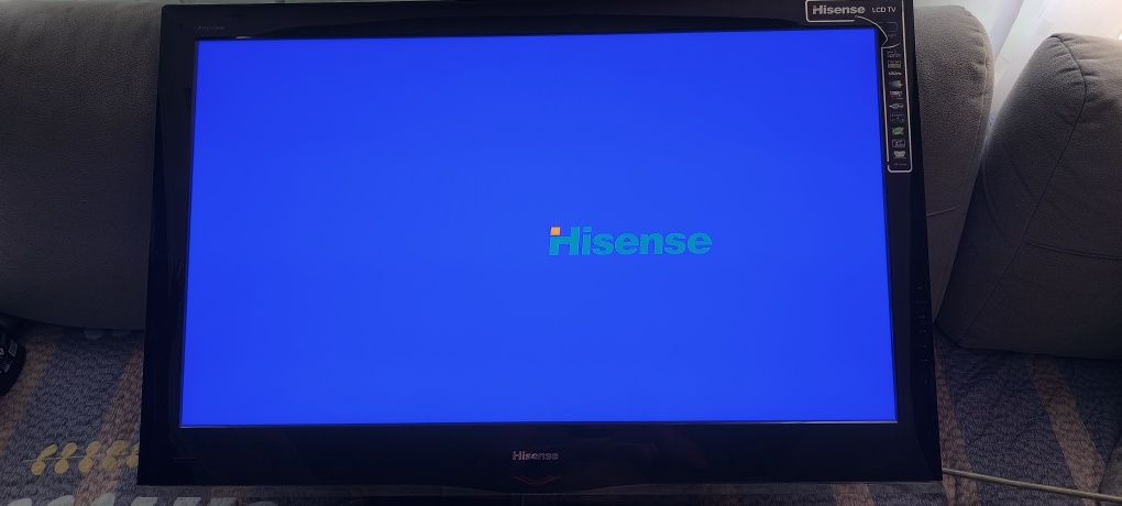 Телевизор Hisense 102 диагональ