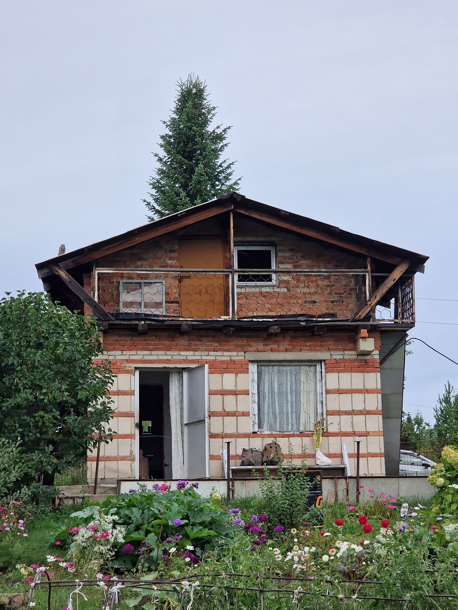 Продам дачу с видом на Залив,Дом кирпичный,10 соток,баня