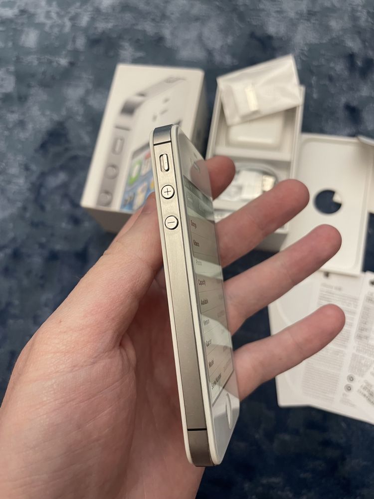 iPhone 4S 16g white обмен на iphone 12 pro max