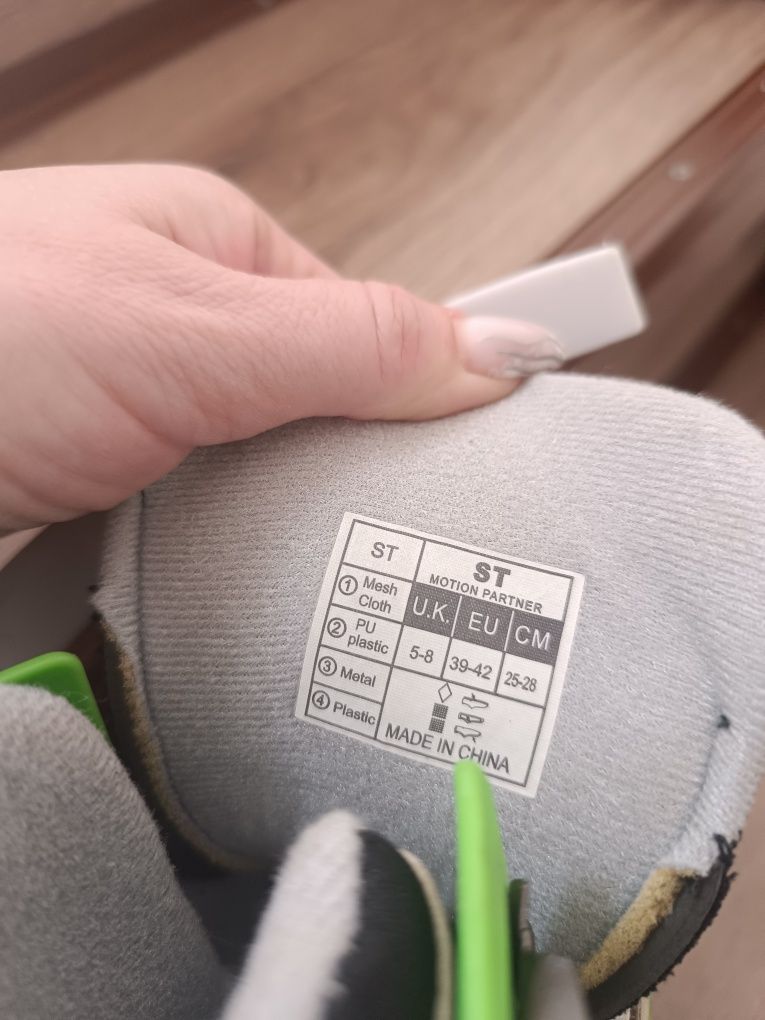 Продам ролики, использовались 2 раза