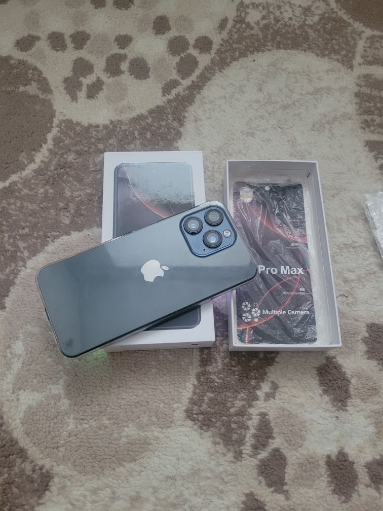 Продам Iphon 16 pro max срочно