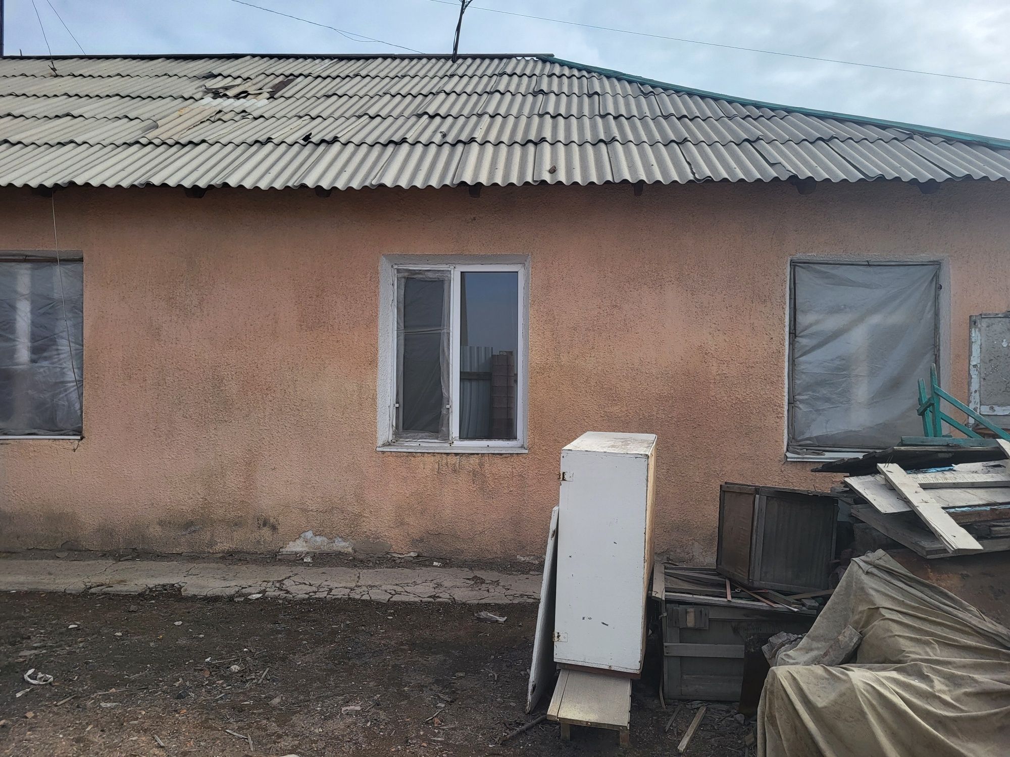 Полдома на 64 квартале
