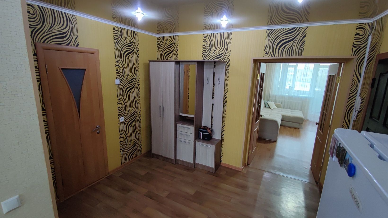 Продам 3 комнатную квартиру в центре