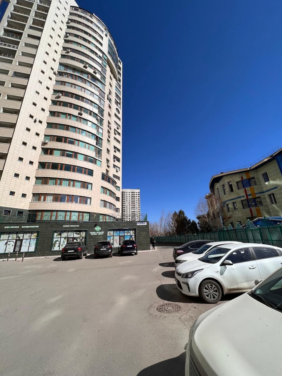 Зал день/час помесячно в свободное время