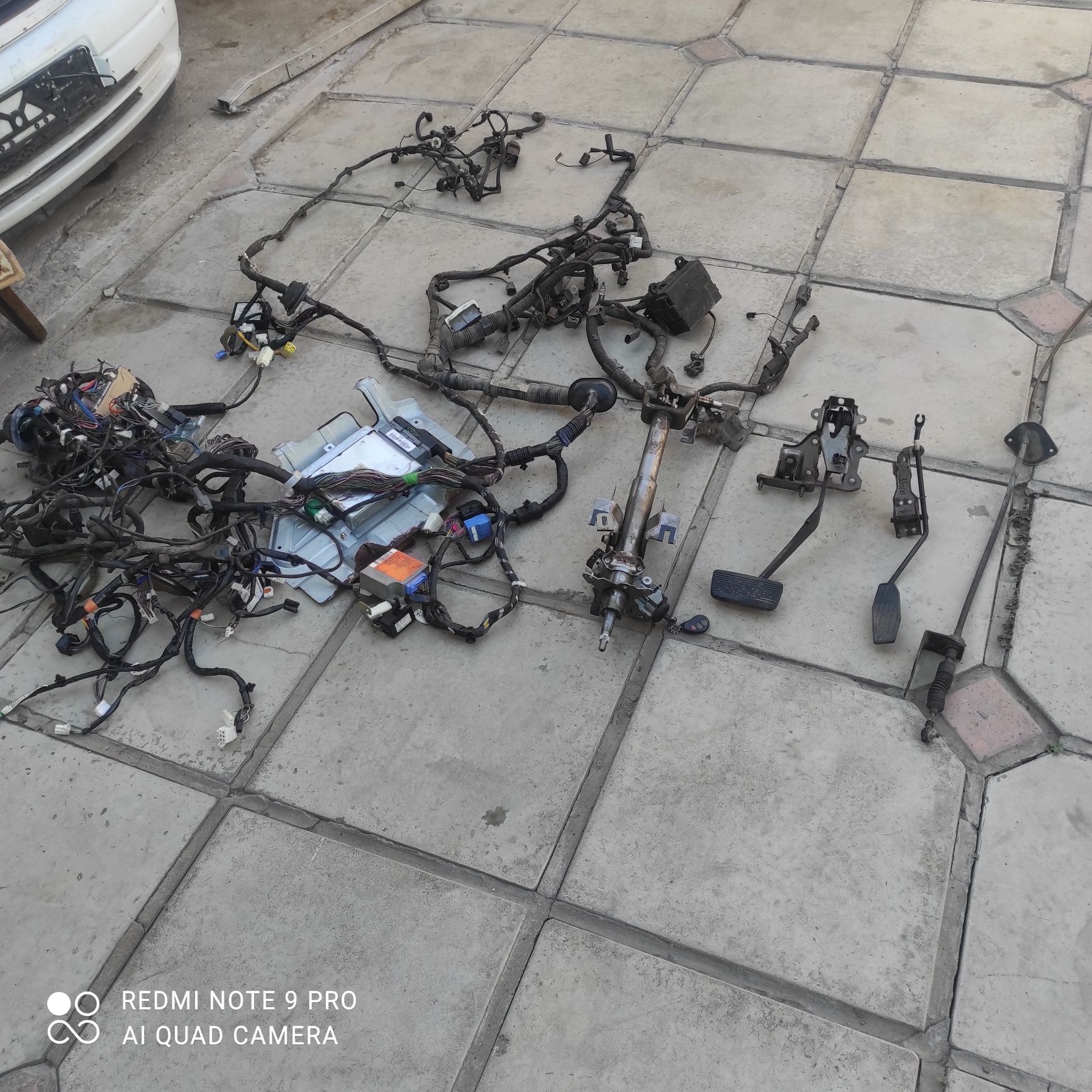 Продам комплект проводки на Мазда птичка автомат