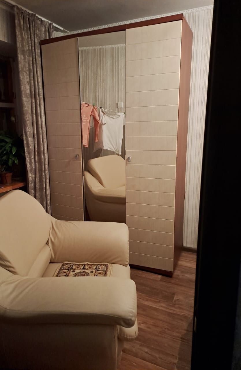 Продам 3 комнатную квартиру с мебелью
