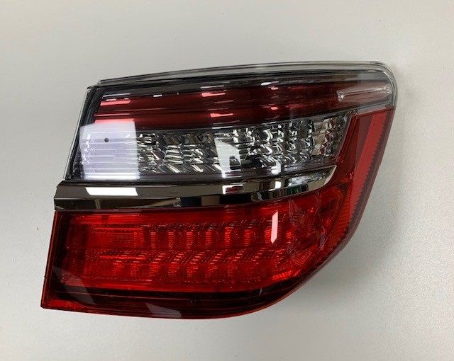 Фонарь задний на Тойота Камри 55/Toyota Camry 55