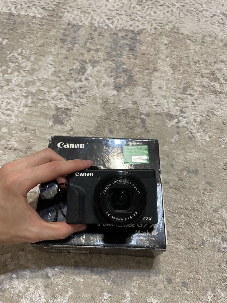 Canon G7X Mark 3