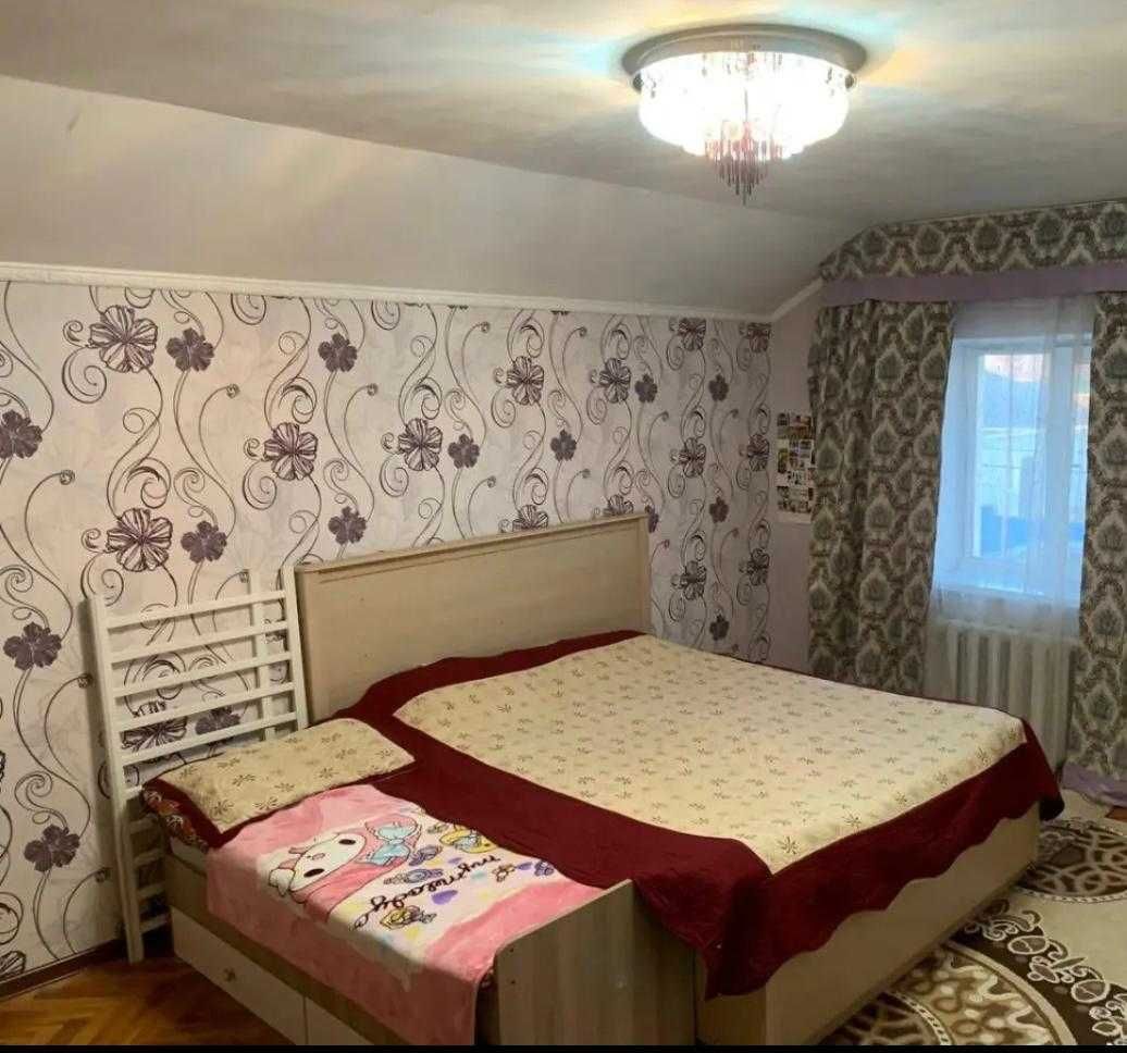 Частный дом с мансардой