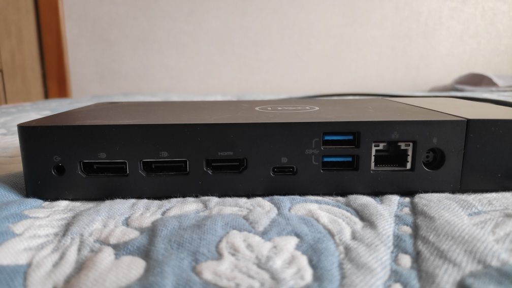 Док-станция Dell WD-19