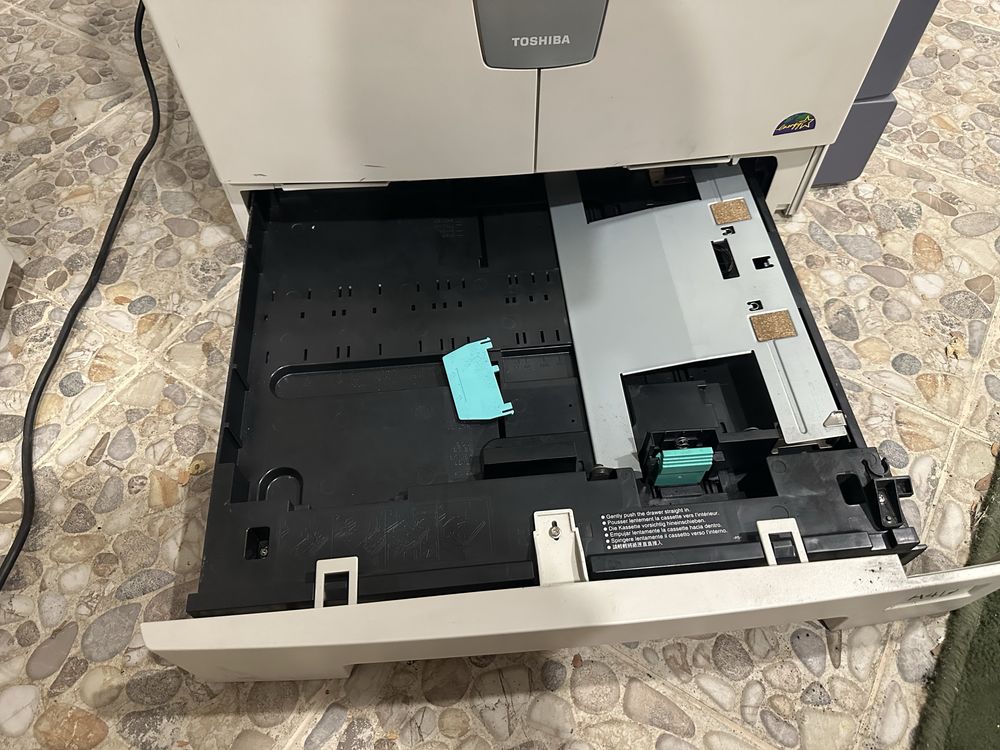 МФУ Toshiba e‑Studio 163 — принтер, копир, сканер, рабочее