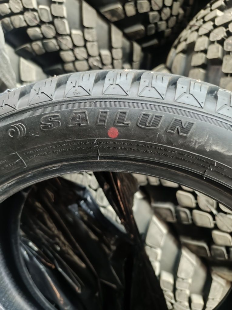 Продам резину 245/50/20