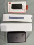 Apple iPhone 11 Pro Max 512GB + Apple Watch 5