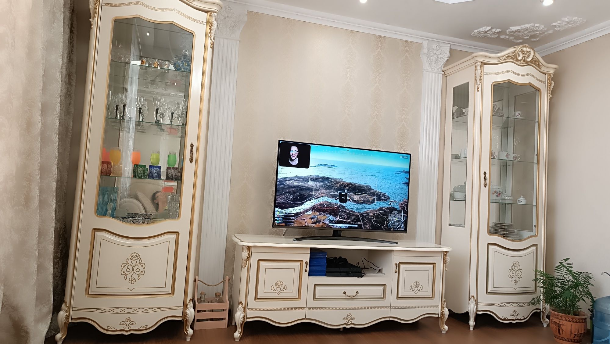 Продается четырёхкомнатная квартира по адресу г. Караганда, ул. Маркса